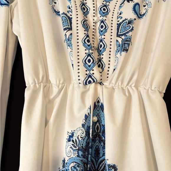 Dress - Picture 2 of 4